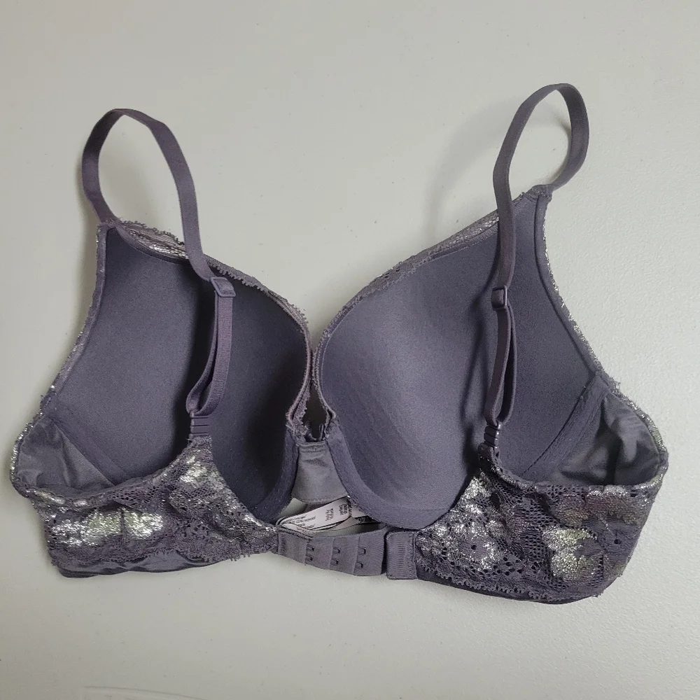 Victoria's Secret Body By Victoria Perfect Shape  Lace & Sparkle Bra Size 34C.